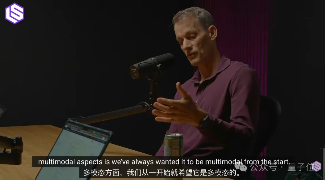 Jeff Dean最新访谈：未来开发者人均50个智能体，写需求成核心技能