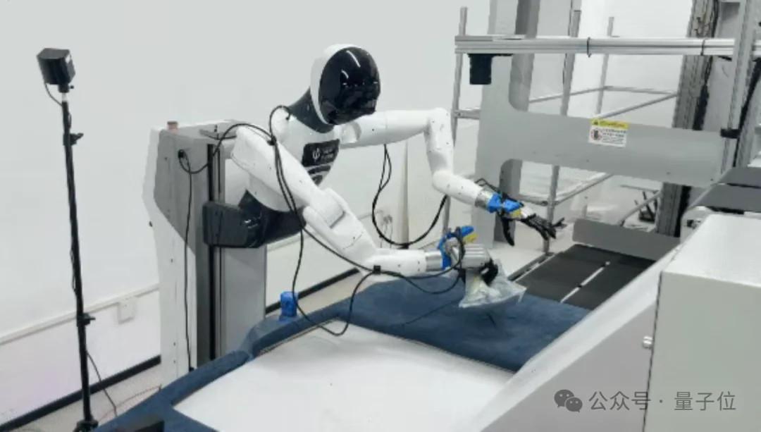 20亿砸向00后创业机器人公司！估值一年暴涨7倍，*资本重仓