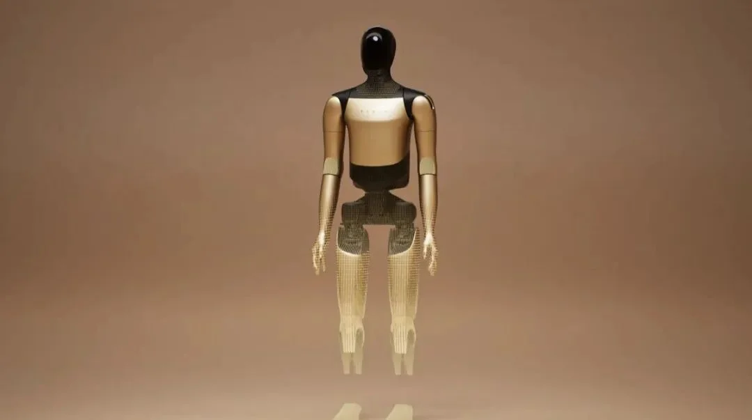 马斯克要干掉微软的巨硬，先微软了